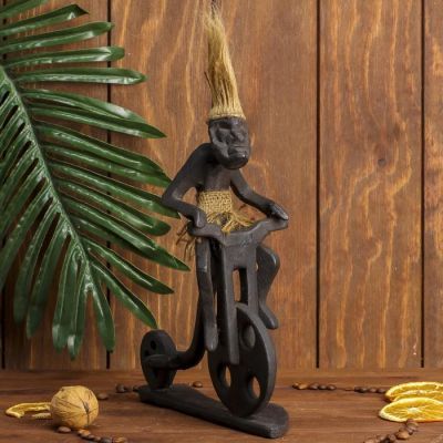 Сувенир дерево "Абориген на велике" 20х23х7 см МИКС