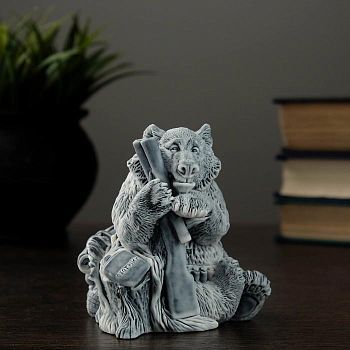 Сувенир "Медведь охотник"