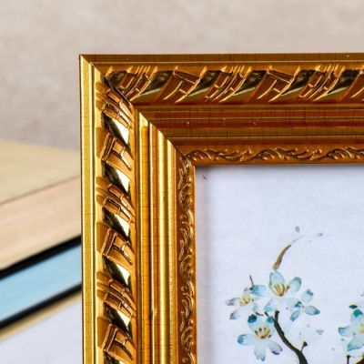 Фоторамка пластик 10х15 см "Фредерик" золотая спираль 20,3х15,3 см