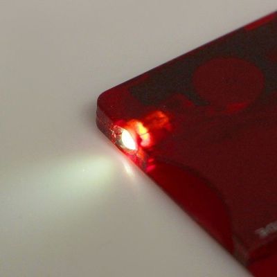 Швейцарская карточка VICTORINOX SwissCard Lite 0.7300.T, 13 функций