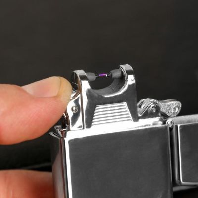 Зажигалка импульсно-дуговая "Лев", 5,5 х3,5х1,5 см