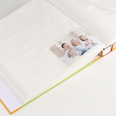 Фотоальбом 972ф: 9х13 10х15 13х18 15х20 20х25 А4 "Семья" в коробке 35х36,5х6,5 см