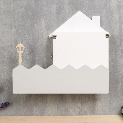 Ключница дерево "Домик с розами" 25х29,5х6 см