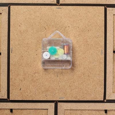 Часы-фоторамка "Сад сакуры" на 6 фото 10х15 см