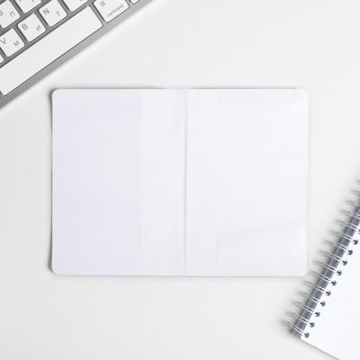 Набор "#настиле", голографическая обложка для паспорта и брелок