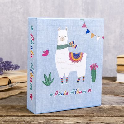 Фотоальбом на 80 фото 10х15 см "Лама" блёстки, в коробке МИКС 23х19х5,2