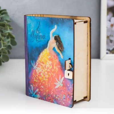 Шкатулка-книга "8 марта. Стрекозы" 14 см