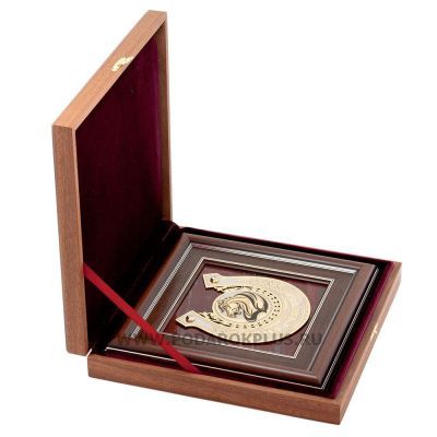 Панно "Подкова на счастье" камень яшма (24х24 см)