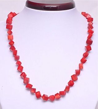 Бусы Коралл "Кубизм" арт. П1745