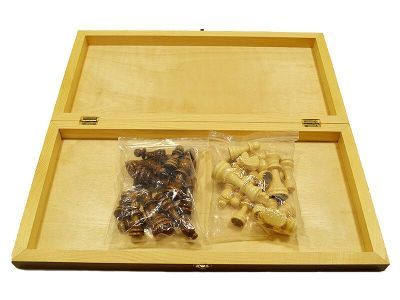 Шахматы деревянные подарочные "Капитанские" (50 х 50 см), король h-9 см, пешка h-4.5 см