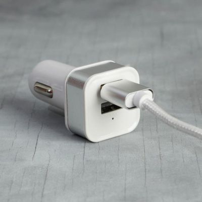 Набор аксессуаров для автомобиля «Самый лучший водитель в мире», 5 в 1 (магнитный держатель, USB-адаптер, кабель для зарядки, табличка для номера, фигурка в дефлектор)