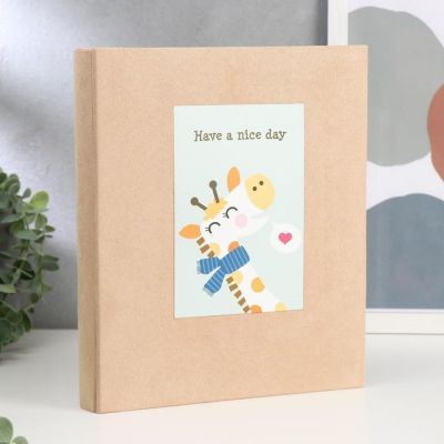 Фотоальбом на 200 фото 10х15 см "Жирафик в шарфике" 25,6х22х5 см