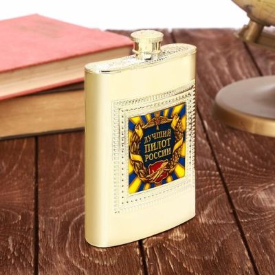 Набор "Лучший пилот России", фляжка 240 мл, нож-кредитка 10 в 1, жетон