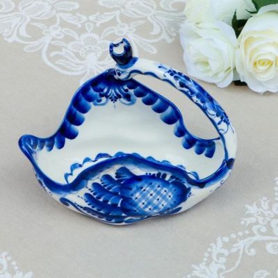 Конфетница "Лебедь", малая, гжель, фарфор, 14х19 см
