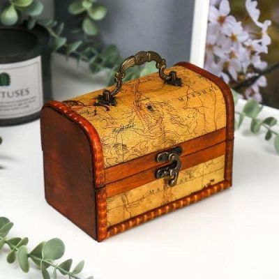 Шкатулка сундучок  из дерева "Карта Странника" (15 х 11 х 9 см)