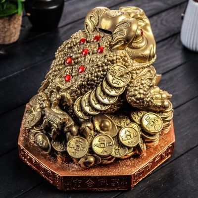 Копилка "Жаба на деньгах", глянец, бронзовый цвет, 22 см, микс