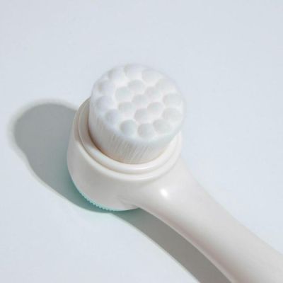 Щётка-массажёр для лица "Выглядишь, что надо"