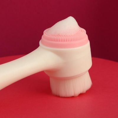 Щётка-массажёр для лица «И пусть весь мир подождёт», 13 х 6 см