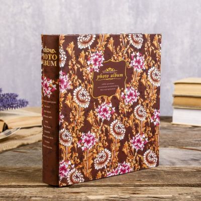 Фотоальбом на 100 фото 13х18 см "Сказочные цветы" золот.обводка, в коробке МИКС 21х19х5,5см