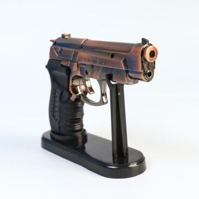 Зажигалка с лазерной указкой "Беретта" на подставке, пьезо, микс, 11х13 см