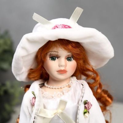 Кукла коллекционная керамика "Зоя в белом платье в горошек" 30 см