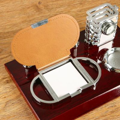 Набор настольный 4в1 (блок д/бумаг, подаст. д/печати, карандашница с часами, визитница)