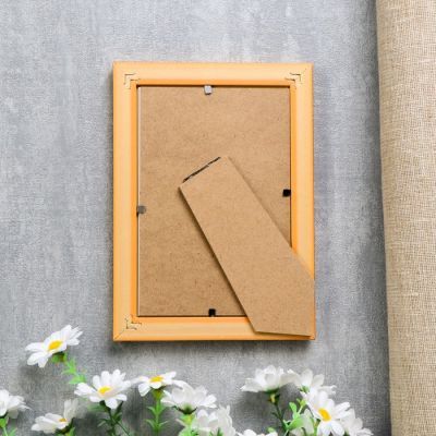 Фоторамка пластик 10х15 см "Золотые полосы на карамельном" 18х13х1 см