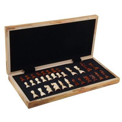 Шахматы "Подарочные", (фигуры дерево, доска дерево 40х40 см)