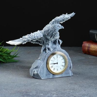 Часы "Орел на скале" 14,5см