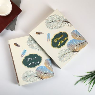 Фотоальбом на 200 фото 10х15 см "Пёрышки" серебр.обводка, в коробке МИКС 26х20,5х5,5 см