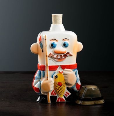 Штоф в книге "Рыбаку" (фарфор, объем 350 мл)