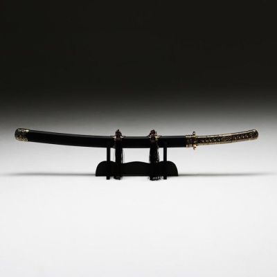 Сувенирное изделие Катана на подставке, бронзовая отделка