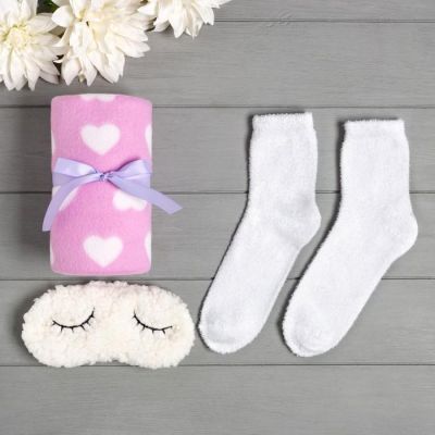 Подарочный набор LoveLife Love плед, маска, носки