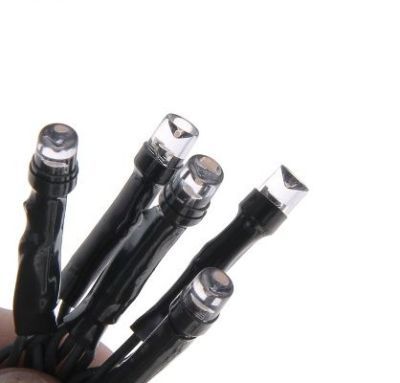 Гирлянда уличная "Бахрома" (Ш:4 м, В:0,6 м, нить темная, теплый белый)