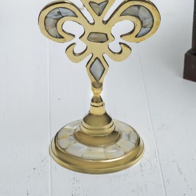 Подсвечник на 1 свечу "Вензель" с перламутром 25 см