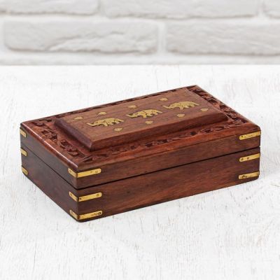 Шкатулка дерево "Слоны" 13х20х6 см