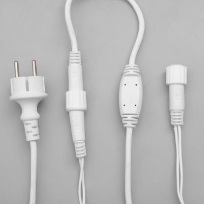 Гирлянда «Бахрома» 3 × 0.6 м, IP44, УМС, белая нить, 160 LED, свечение зелёное, 220 В