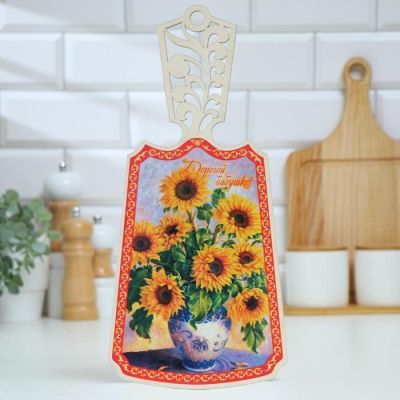 Доска разделочная "Дорогой бабушке!", дерево, лакированная, 17,5х37 см