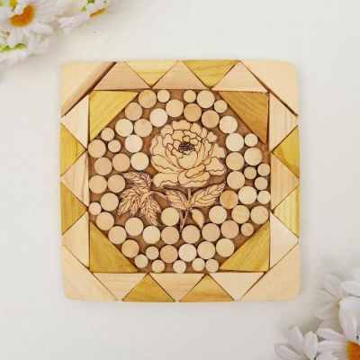 Подставка под горячее "Цветок", 15х15 см , разные породы дерева