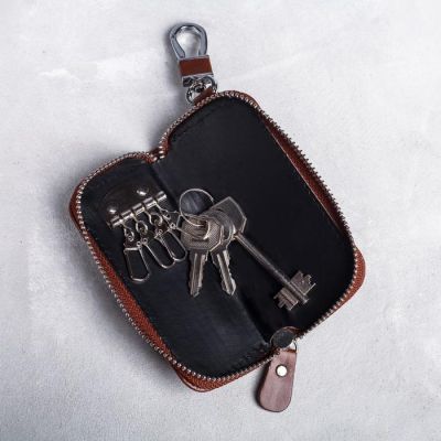 Ключница из кожи «Опасность»