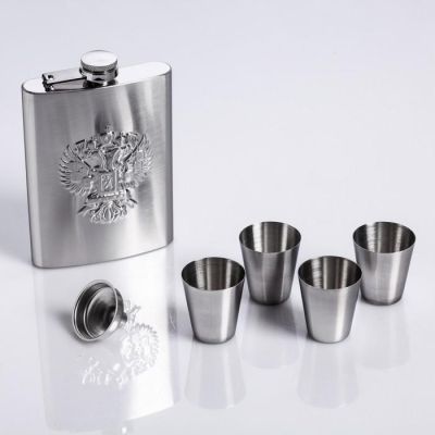 Подарочный набор "Герб России" 6 в 1: фляжка 240 мл, воронка, 4 рюмки 257727