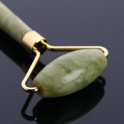 Массажер гладкий, размер М улучшенный, нефрит