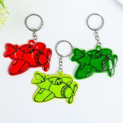 Брелок пластик светоотражающий "Самолёт" МИКС 4,7х6 см