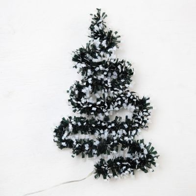 Гирлянда «Мишура» 1 м роса, IP20, зелёно-белая нить, 22 LED, 6 слоёв, d=5 см, свечение мульти, CR2032х2