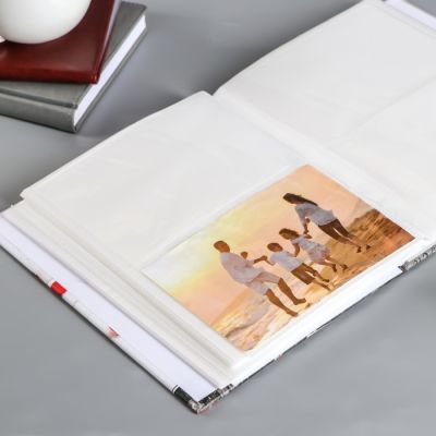 Фотоальбом на 200 фото "Красные розы"