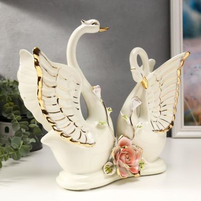 Сувенир керамика "Лебеди с розой" 25х28,5х10,5 см