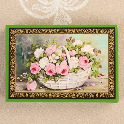 Шкатулка «Розы с полевыми цветами в корзине», зелёная, 11×16 см, лаковая миниатюра