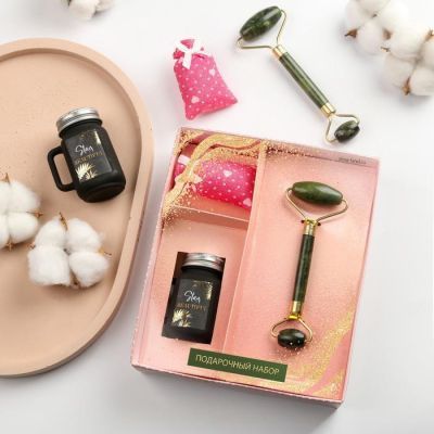 Набор свеча и массажер "Stay beautiful" 17 х 20,5 х 5,5 см