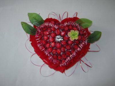 Сердце из конфет «Ключ к твоему сердцу» (21х18см)