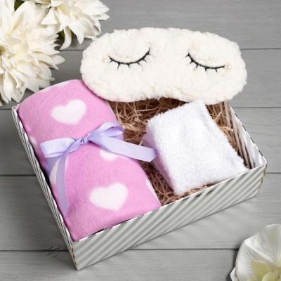 Подарочный набор LoveLife Love плед, маска, носки